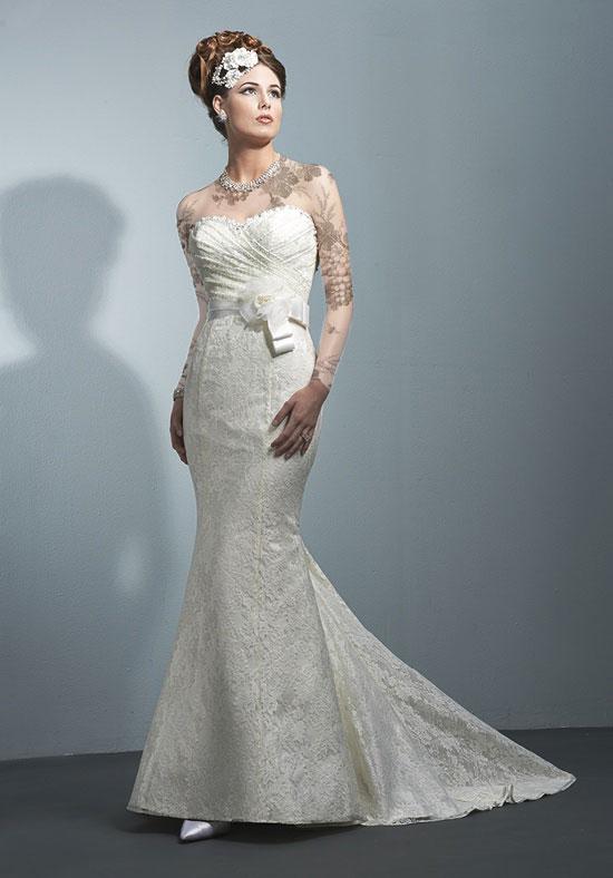 مدل لباس عروس فانتزی و بلند پرنسسی