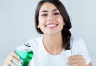 چطور دهان شویه ضد باکتری خانگی درست کنیم؟