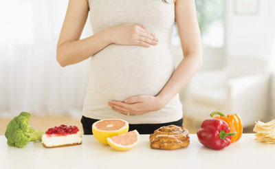 14 غذای مقوی برای سلامت مادر در بارداری 