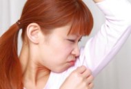 ترفند های خانگی از بین بردن بوی بد بدن