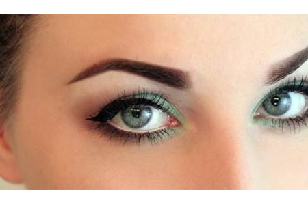 آموزش آرایش چشم با ترکیب رنگ های سبز 