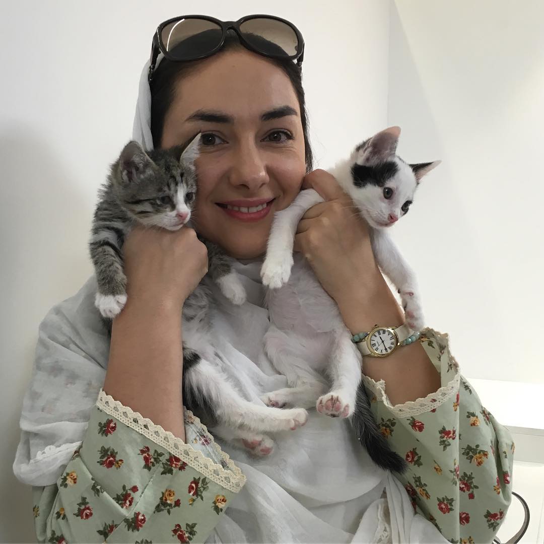 عکس جديد هانیه توسلی و دو گربه خوشگل!