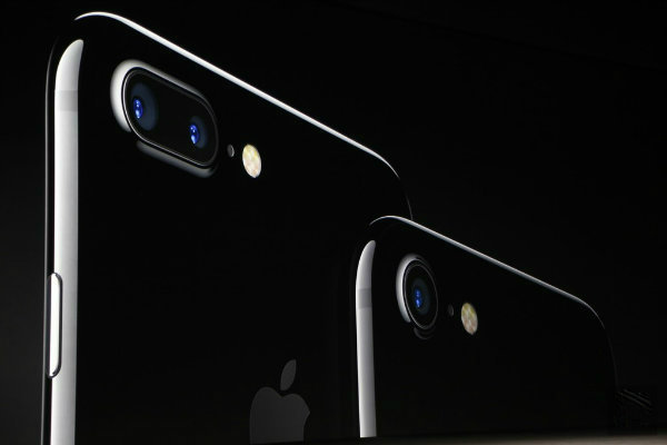 تحقیقات نشان می دهد مشتریان آمریکایی از آیفون 7 اپل ناامید شده اند