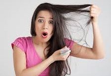 از ریزش مو خسته شده اید؟ این 14 نکته را برای جلوگیری از ریزش مو رعایت کنید