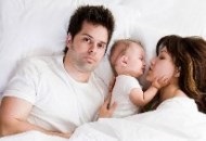 رابطه جنسی در زندگی زناشویی با حضور بچه، چگونه باید انجام پذیرد!