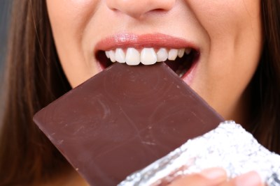 فواید خوردن شکلات,تقویت حافظه با شکلات ,عکس شکلات تلخ