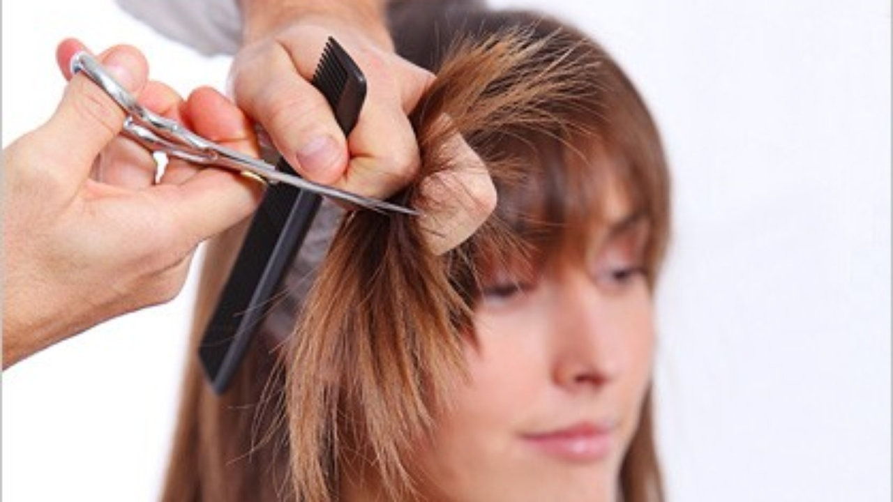 آیا کوتاه کردن موها به طور منظم باعث رشد و سلامت می شود؟