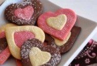 شیرینی پزی: شیرینی شکلاتی قلبی برای سفره عید نوروز
