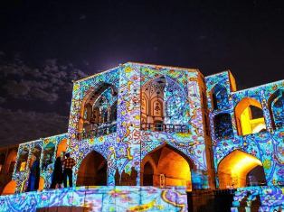 تصاویری از نورپردازی ۳بعدی پل خواجو اصفهان در نوروز ۹۶