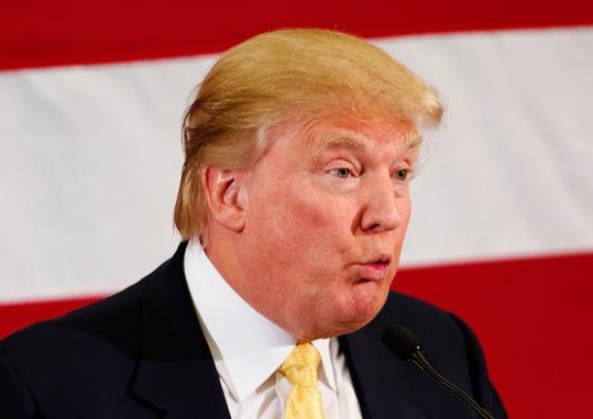 چرا صورت دونالد ترامپ نارنجی است