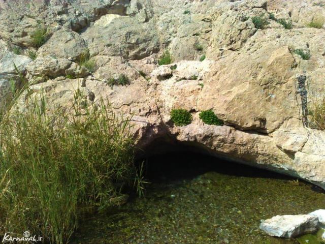 چشمه آب زنگی