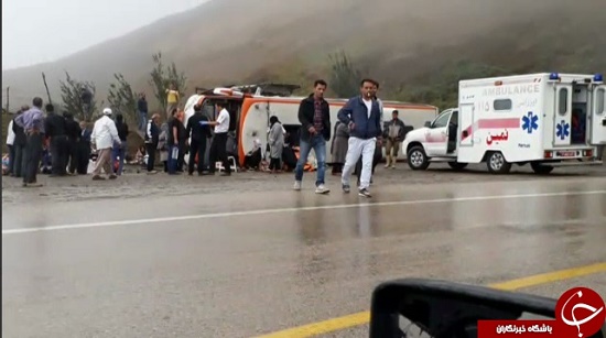 واژگونی اتوبوس گردشگران اصفهانی در گردنه حیران /اعلام اسامی مصدومان+تصاویر