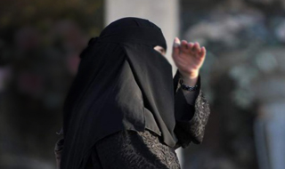 اظهارات دردناک زنی که از دست داعشی‌ها جان سالم به در برد + فیلم