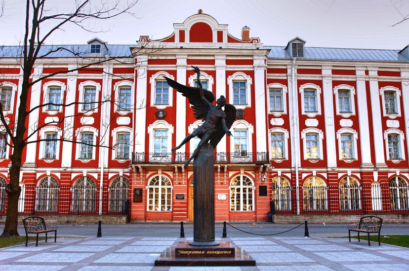 دانشگاه  پزشکی سن پترزبورگ روسیه