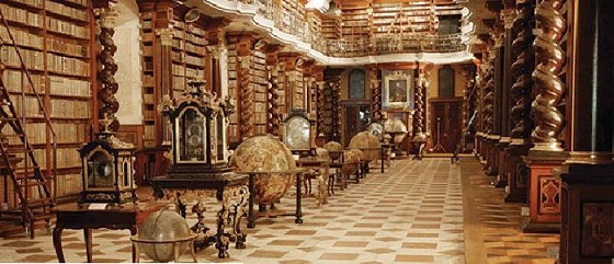  کتابخانه کلمنتینوم؛ کتاب خواندن با طعم قرن ۱۸