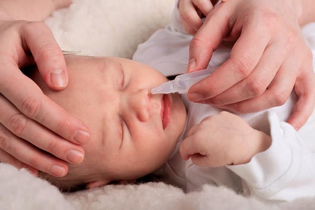 گرفتگی بینی کودکان و نوزادان: علل، علائم و راه درمان