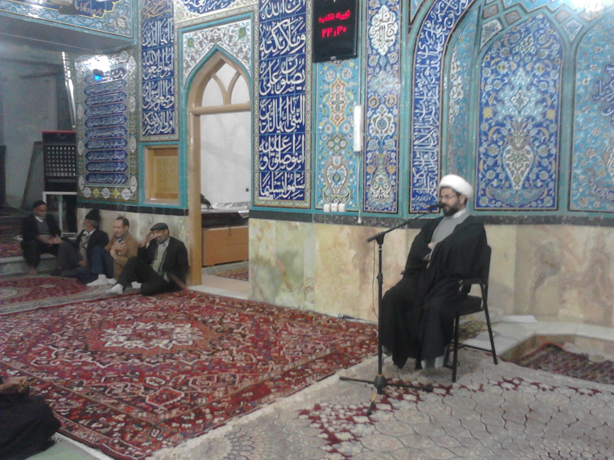 سخنرانی حاج آقا هاشمی امام جمعه محترم بخش قهدریجان در مسجد بزرگ شهر