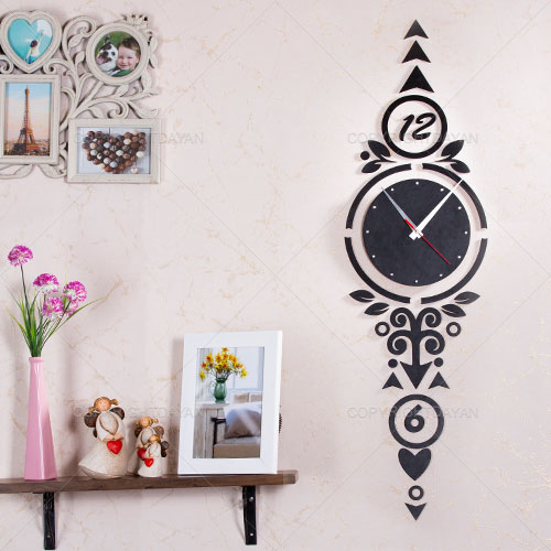 ساعت دیواری دکوراتیو چوبی با روکش چرم مشکی شاینا 