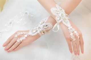 زیباترین مدل های دستکش های فانتزی عروس