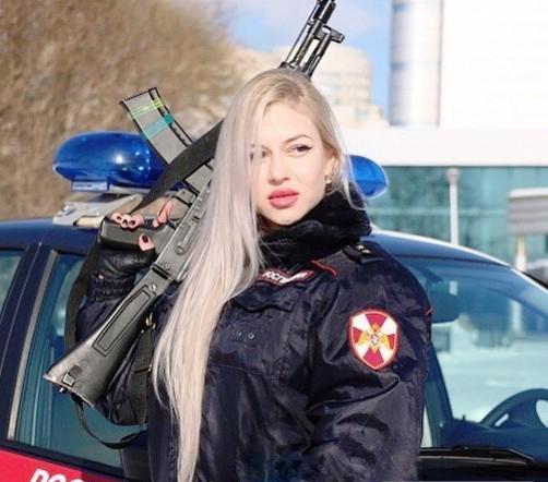 زیباترین پلیس زن روسیه