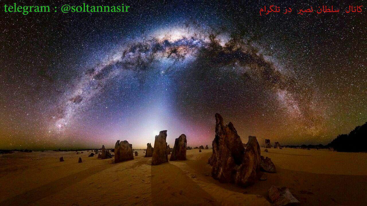 تصویر زیبایی از راه شیری در آسمان شب. 