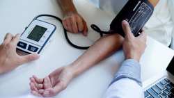 علائم و درمان فشار خون پايين در خانه