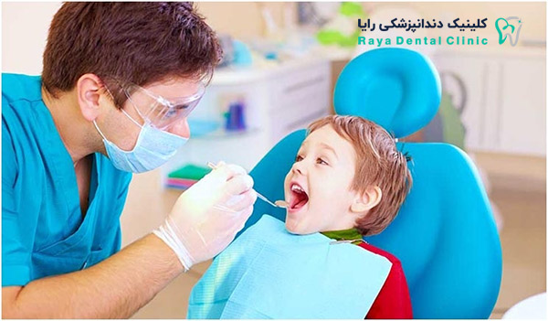 دندانپزشکی اطفال چیست و چه خدماتی ارائه می کند؟