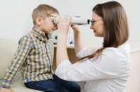 سرطان چشم در کودکان / علائم و علت سرطان چشم کودک