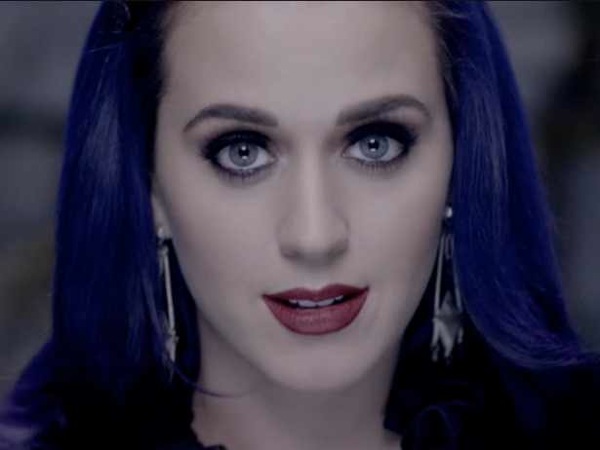 متن و ترجمه Wide Awake از Katy Perry