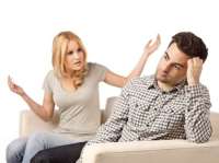 با شوهر کم حرف چه رفتاري داشته باشيم؟ / شوهرم کم صحبت مي کند
