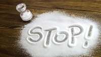 نمک يکي از عوامل سرطان معده / درباره عوارض نمک بدانيد