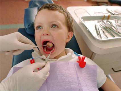 وقتی کودکان از دندانپزشکی میترسند
