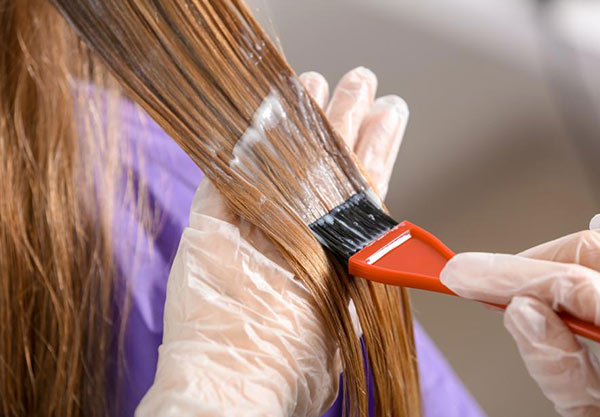 راههای درمان حساسیت به رنگ مو