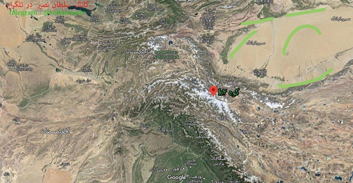 نقطه قرمز کوه k2 در مرز پاکستان و چین 