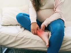 ورم پا در دوران بارداري و روشهاي درمان