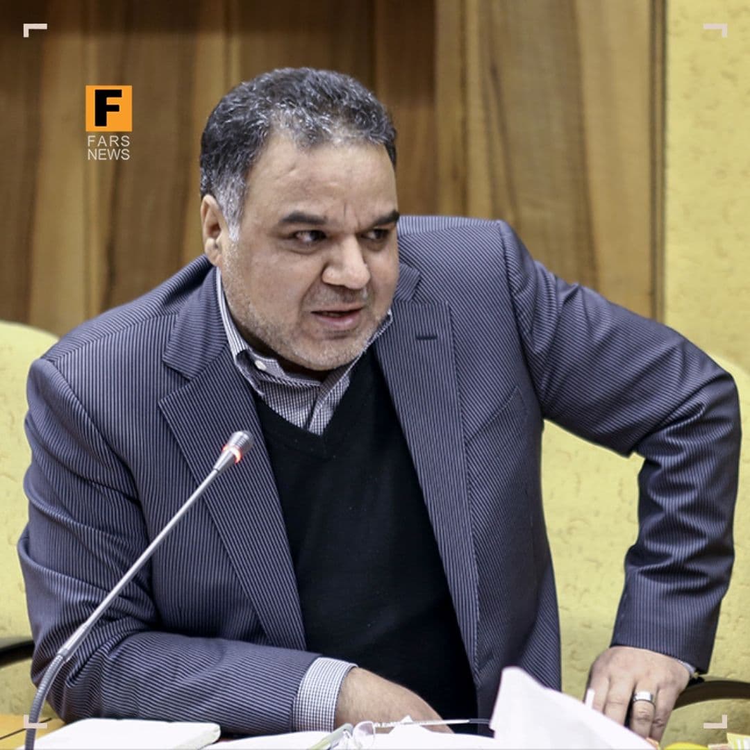 مدیرمسئول روزنامه اصلاح‌طلب آفتاب یزد: رئیسی با متانت به سؤالات مجری پاسخ داد