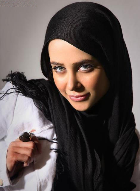 عکس الناز حبیبی بازیگر نقش بهار در سریال دردسرهای عظیم ۲