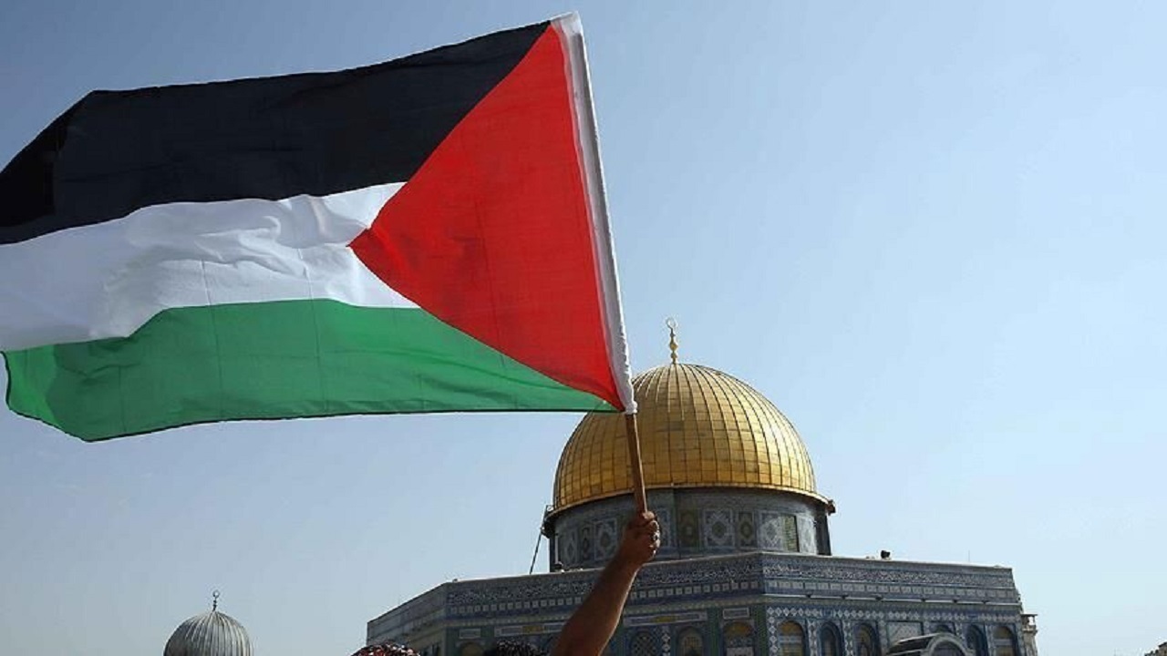  معاون نخست وزیر تشکیلات خودگردان فلسطین اعلام کرد در صورت ادامه تجاوزات رژیم صهیونیستی علیه قدس، تصمیمات بی سابقه‌ای اتخاذ خواهند کرد.