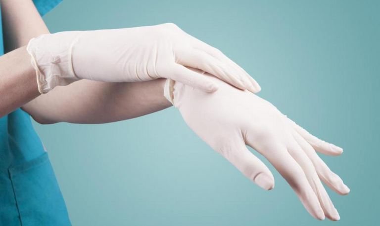 اهمیت دستکشهای لاتکس در پزشکی
