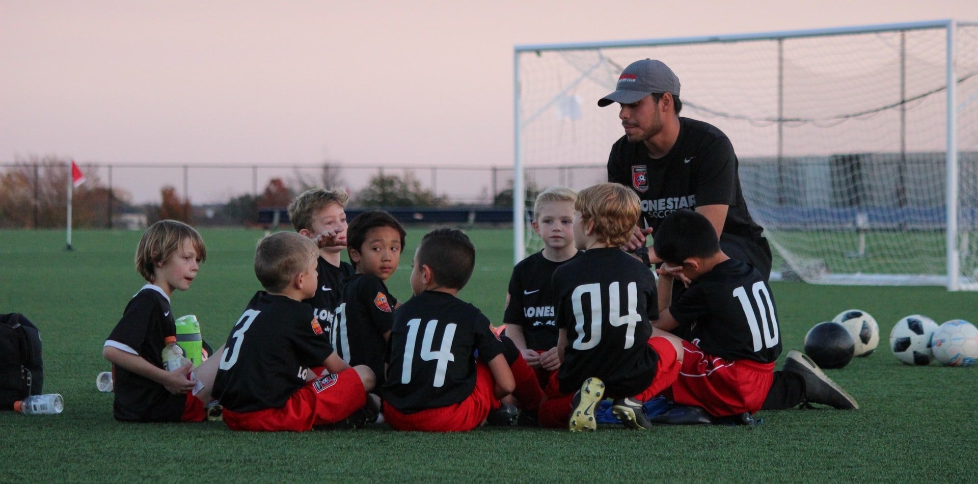 آموزش مربیگری فوتبال - چگونه مربی فوتبال شویم ؟