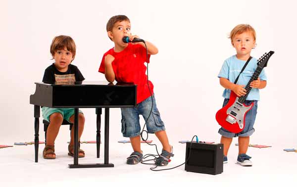 بازی های موسیقی برای بچه ها در تمام سنین