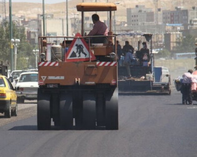 پروژه آسفالت خیابان ابوالفضل خرامه آغاز شد