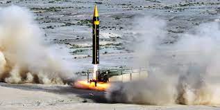 فارس - هشدار ایران به دشمنان با «خرمشهر 4»/ جدیدترین موشک بالستیک ایران چه  ویژگی‌هایی دارد؟+ فیلم و تصاویر - صاحب‌خبر