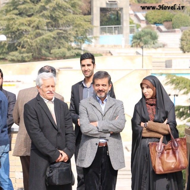  مژده لواساني در کنار مادران شهدا و در حال درختکاري + تصاوير