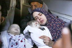‫فیلم | جنایت علیه بشریت ؛ رژیم صهیونیستی ۷۰۰۰ برابر هر جنگی، جان کودکان غزه  را نشانه می‌گیرد - رادار اقتصاد‬‎