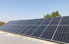 تحویل پروژه به تیم بهره‌برداری نیروگاه خورشیدی 