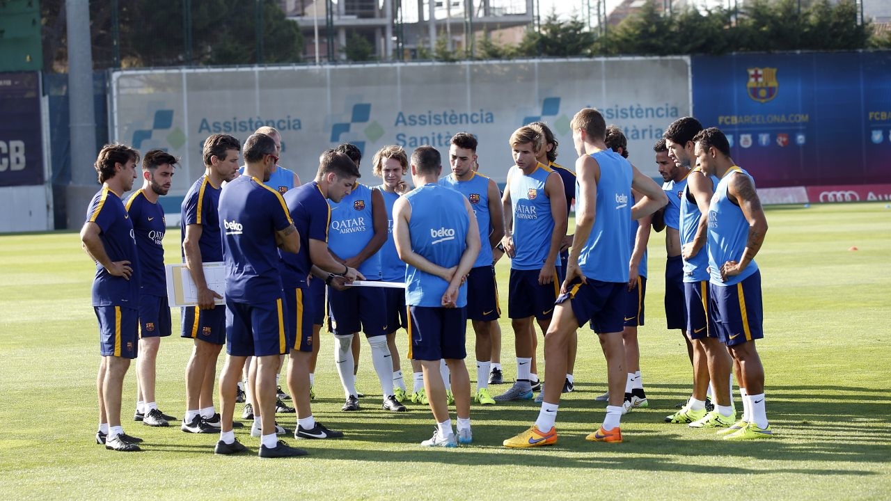 زمان پیوستن مسی، آلوز، نیمار، ماسکرانو و براوو به تمرینات بارسلونا مشخص شد