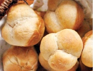 طرز تهیه نان‌ های گلی خانگی