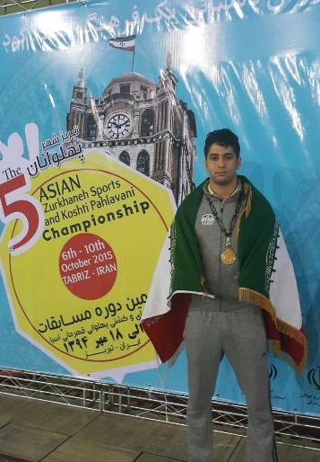 ورزشکار کردستانی طلای مسابقات آسیایی پهلوانی و زورخانه‌ای را بر گردن آویخت 