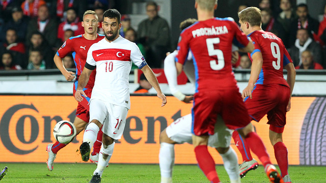 پیروزی آردا توران و راکیتیچ در بازی های ملی